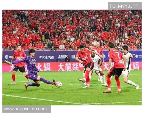 佳兆业与申花的巅峰对决谁将赢得这场足球盛宴的荣耀与胜利