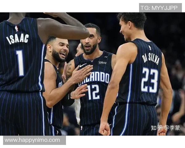 火箭队与魔术队激战正酣精彩瞬间回顾与赛后分析 火箭队与魔术队激战正酣精彩瞬间回顾与赛后分析