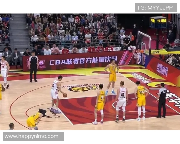 浙江男篮与广东队精彩对决视频回顾全场精彩瞬间与战术分析 浙江男篮与广东队精彩对决视频回顾全场精彩瞬间与战术分析