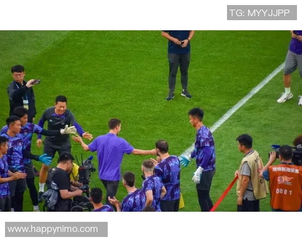 中超激战深圳队迎战建业队双方全力争夺宝贵积分之战即将上演